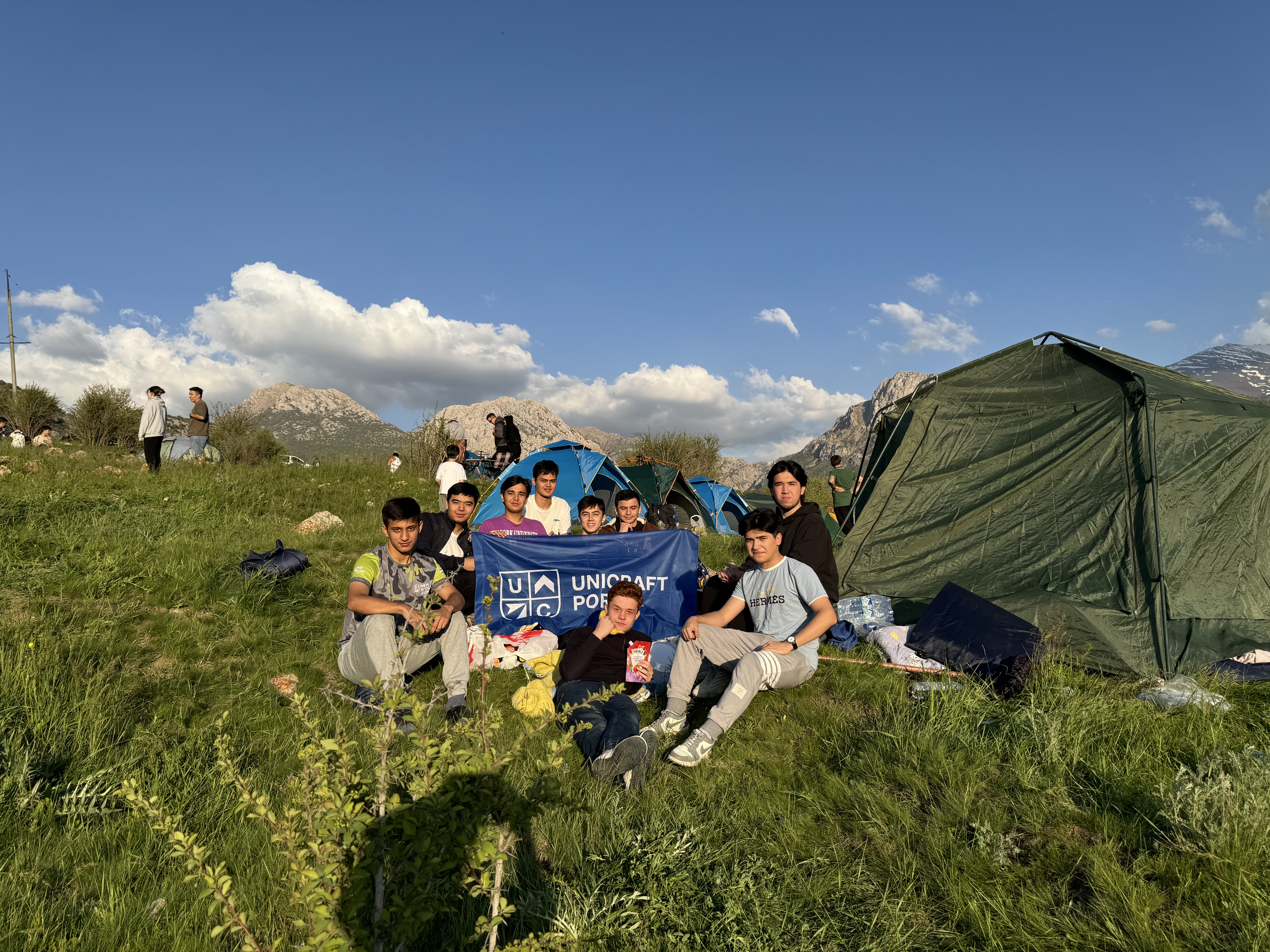 Agora Runs mountain run